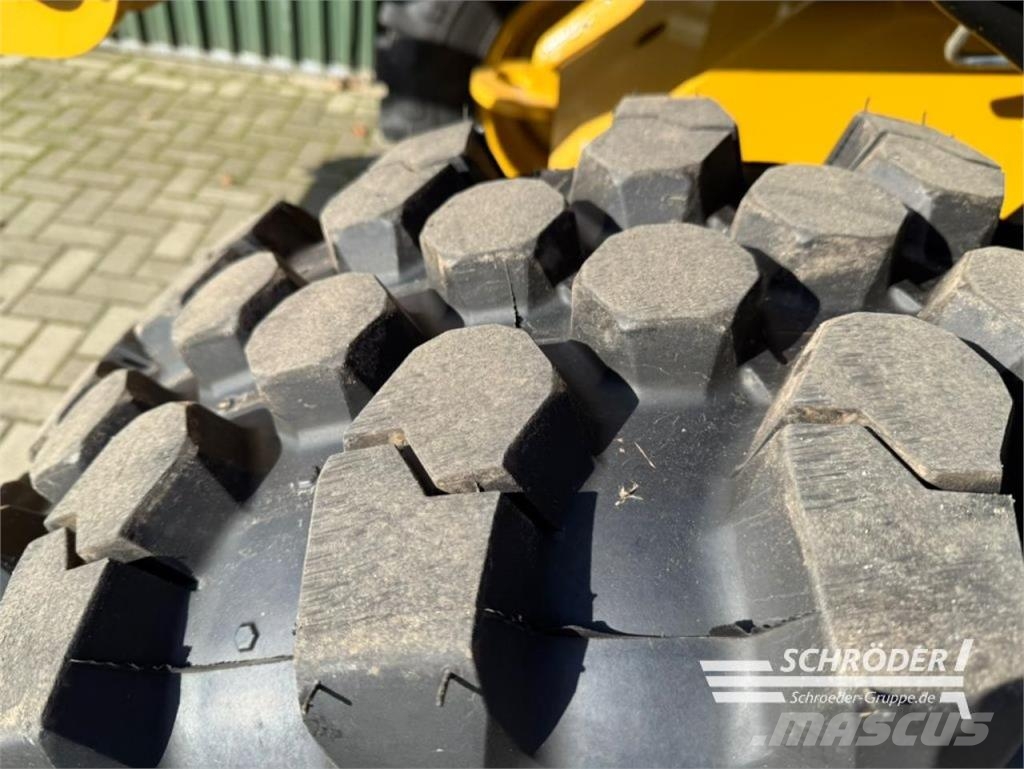 CAT 908 HL-14 Wielladers