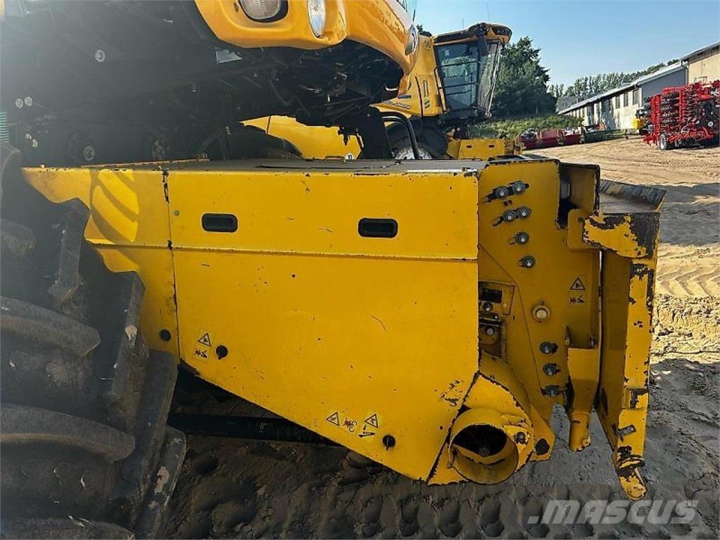 New Holland CR 9070 Elevator Leikkuupuimurit