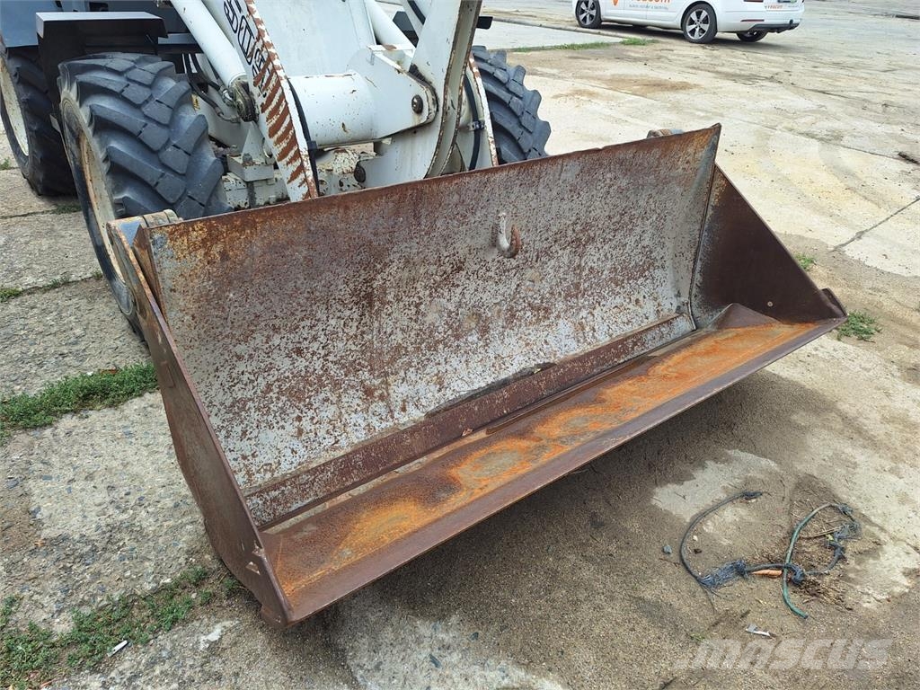 Liebherr 509 4X4 其他