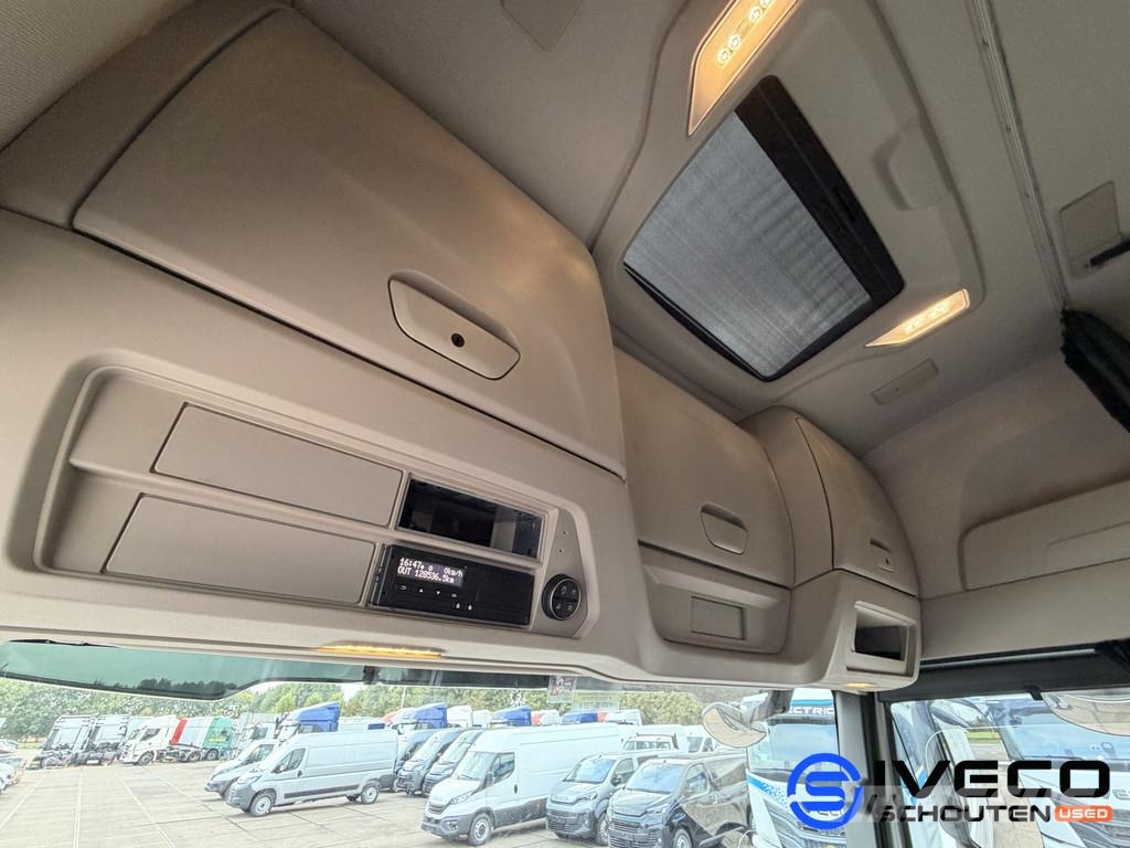 Iveco S-Way AS440ST/P 530 4x2 Diesel | Retarder | 1260L Trekkers