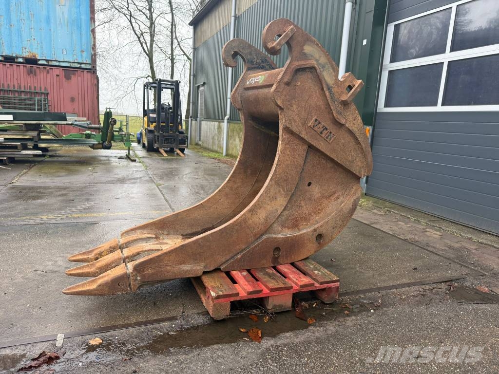 VTN Theeth bucket / rock bucket / tandenbak Benne