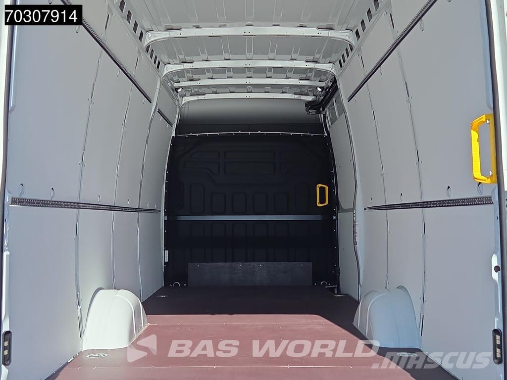 Iveco Daily 35S18 Nuevo - 3.0L - Automático - 180CV - L3 شاحنة مقفلة