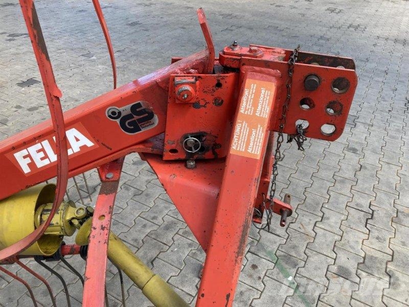 Fella TS 335 DN Faucheuse andaineuse automotrice