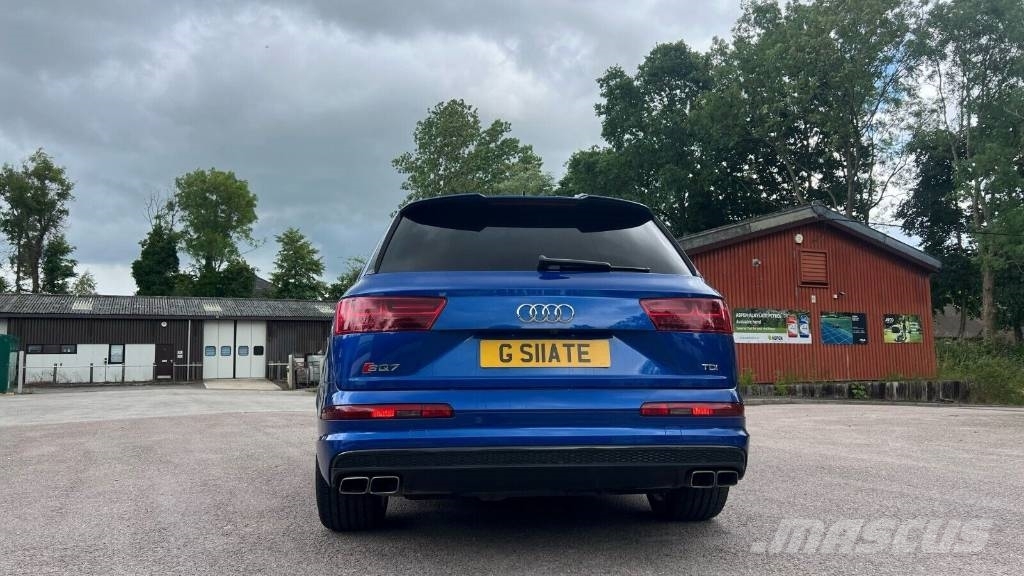 Audi SQ7 Auto's