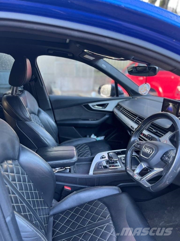 Audi SQ7 Auto's
