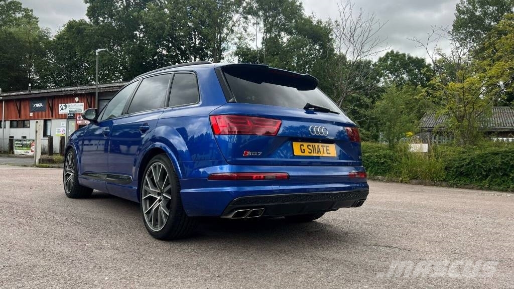 Audi SQ7 Auto's