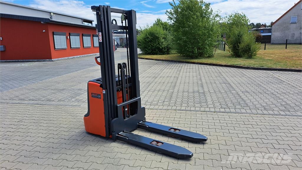 Linde L14C 2022er Batterie Stand-in stackers