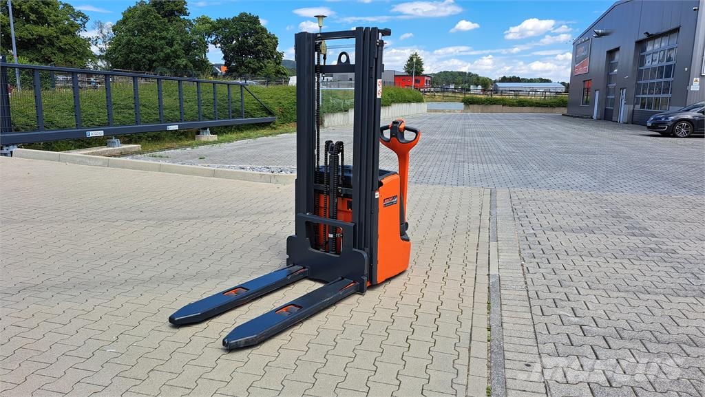 Linde L14C 2022er Batterie Stand-in stackers