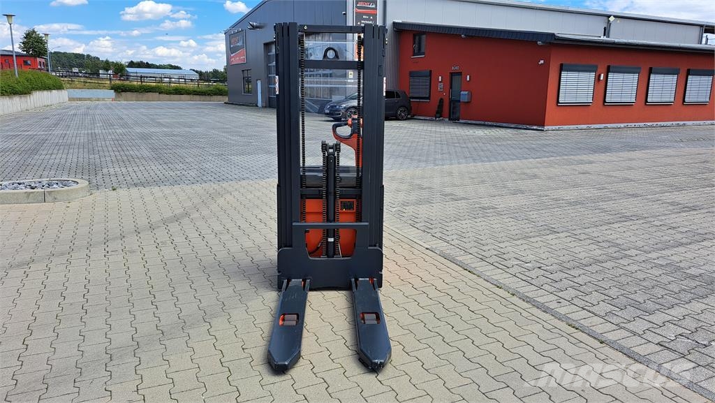 Linde L14C 2022er Batterie Stand-in stackers