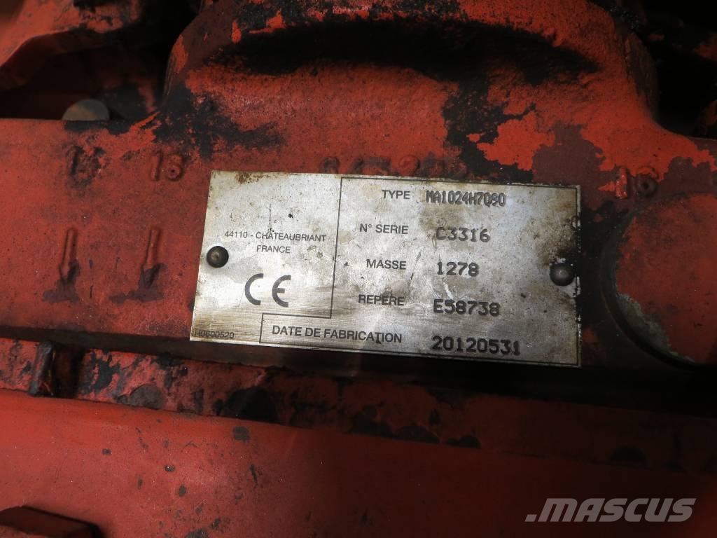 Kuhn Master 102 Arados reversibles suspendidos