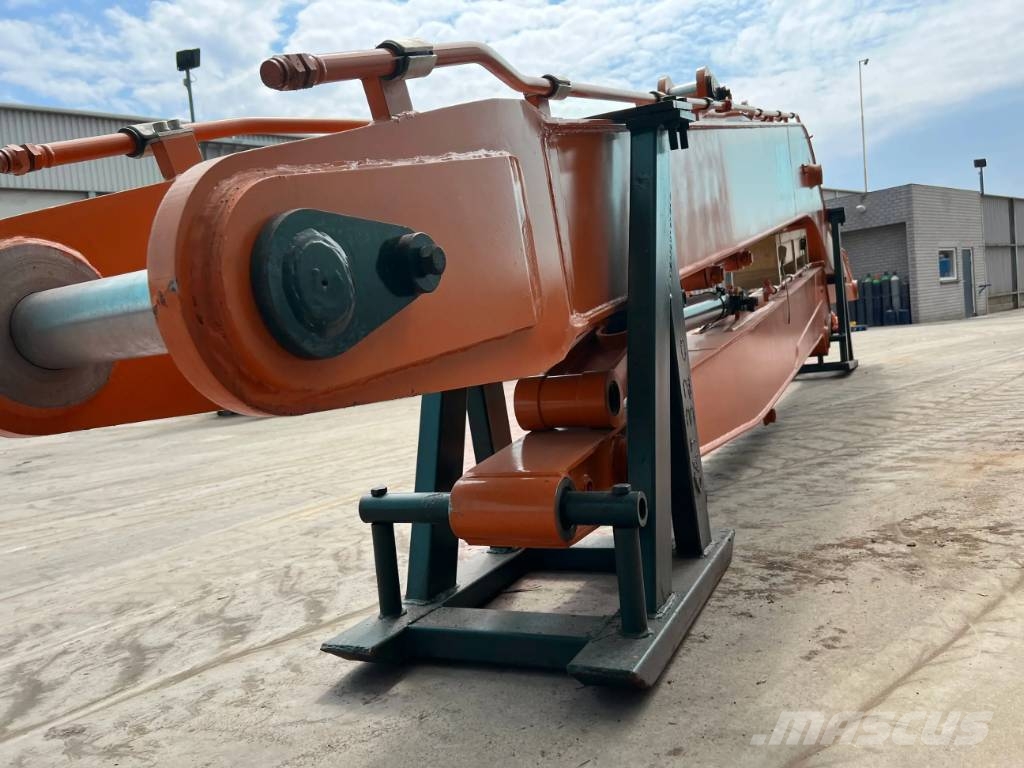 Hitachi ZX210 18m Set Long Reach Equipment Graafarmen