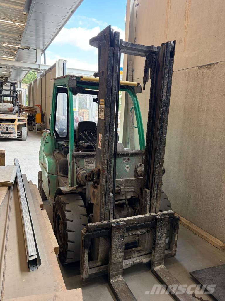 Mitsubishi FG 50 NT Propan trucker