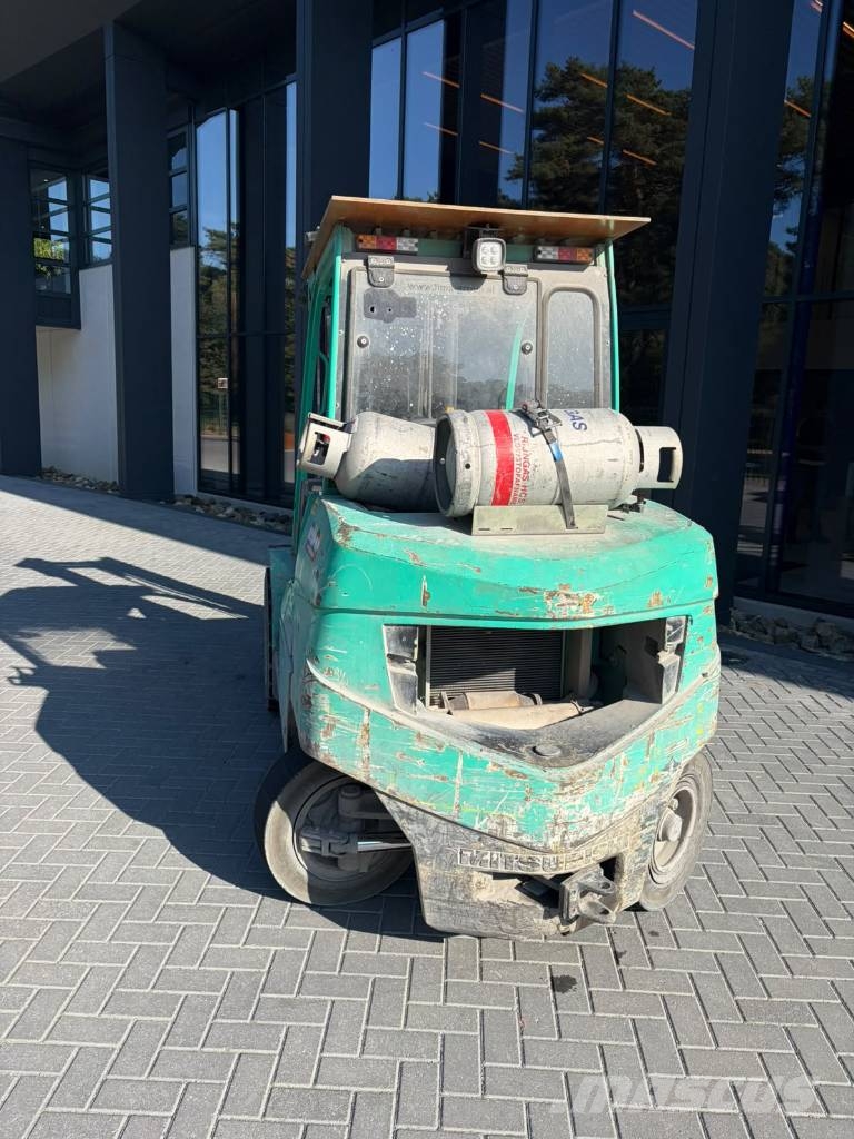 Mitsubishi FG 50 NT Propan trucker