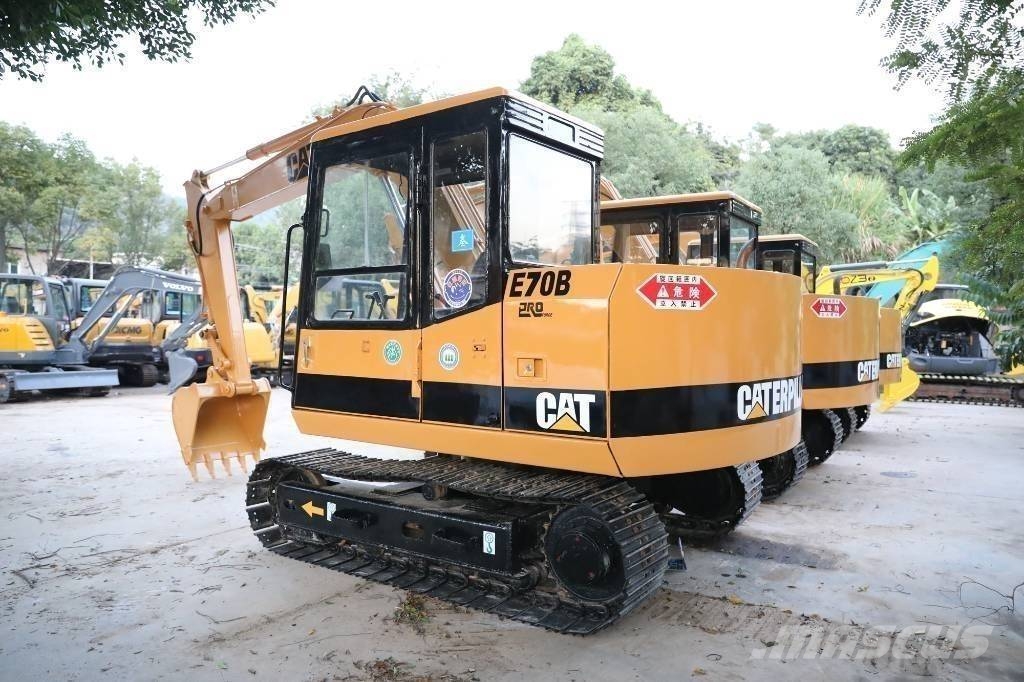 CAT E 70 B Miniexcavadoras