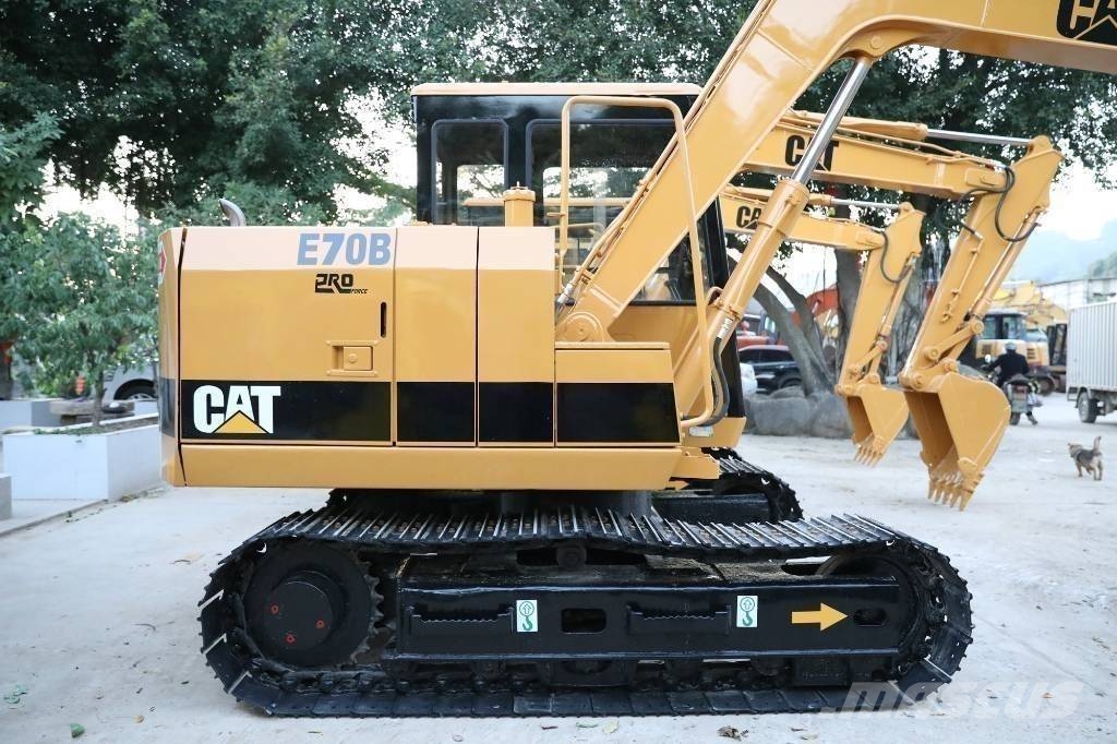 CAT E 70 B Miniexcavadoras