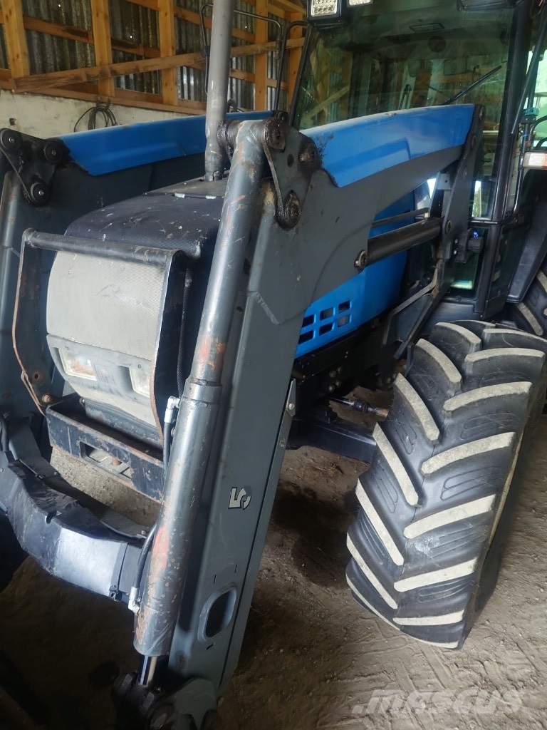 Valtra 6400 Traktorit