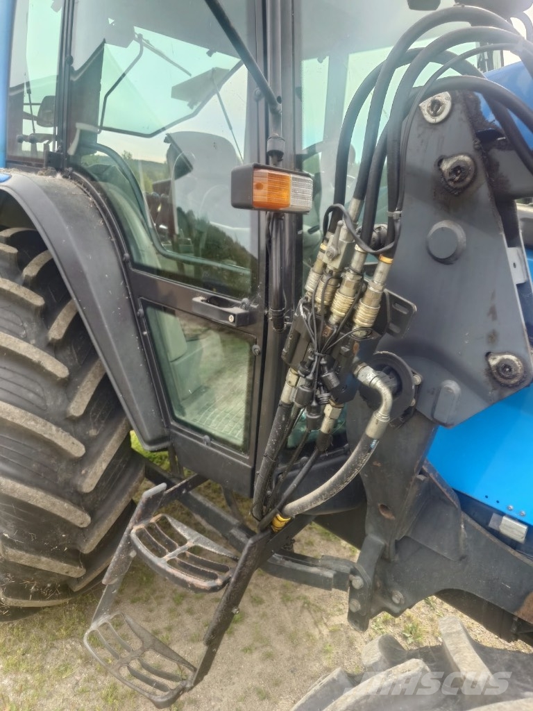 Valtra 6400 Traktorit