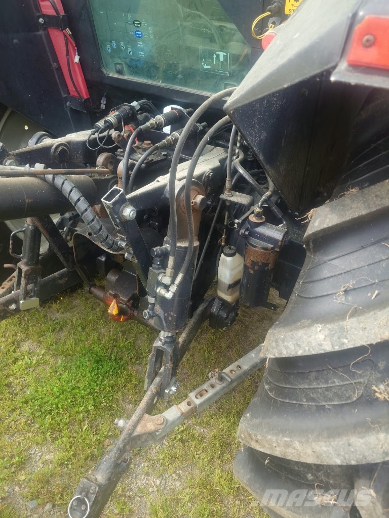 Valtra 6400 / MYYTY Trattori