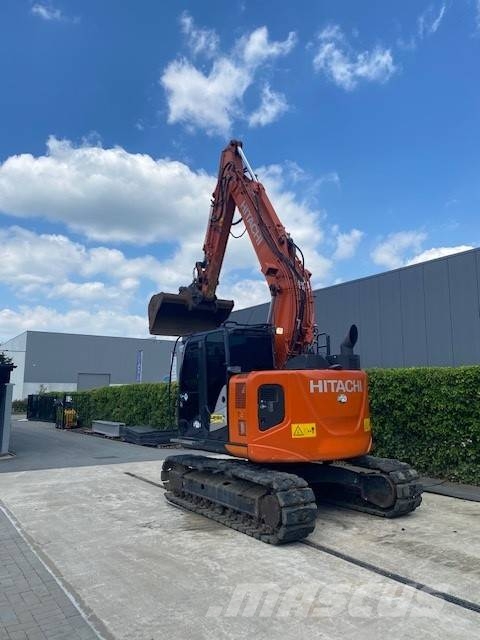 Hitachi ZX 135 US-6 Raupenbagger