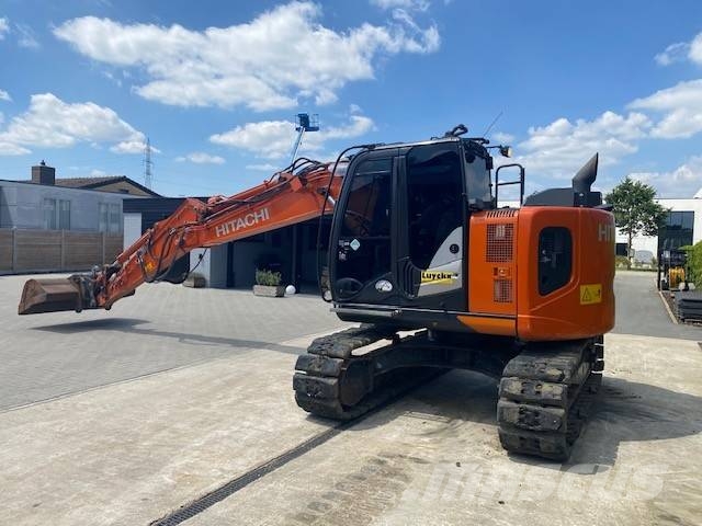 Hitachi ZX 135 US-6 Raupenbagger