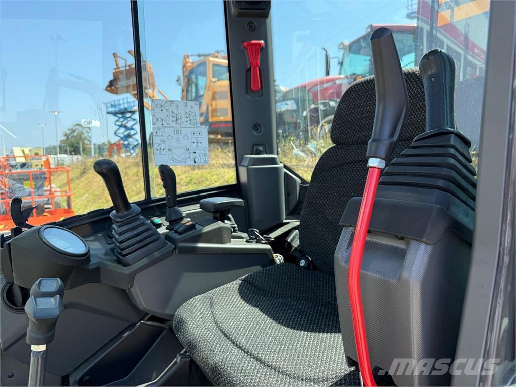CASE CX17D CAB Minigraafmachines < 7t