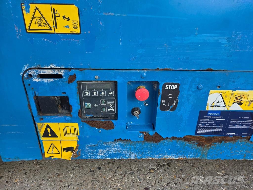 Genie GS-4047 werkhoogte 13.70m elektrisch Makazaste platforme