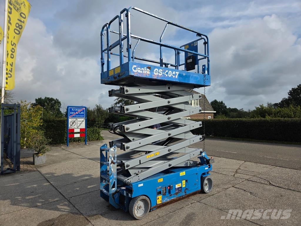 Genie GS-4047 werkhoogte 13.70m elektrisch Makazaste platforme