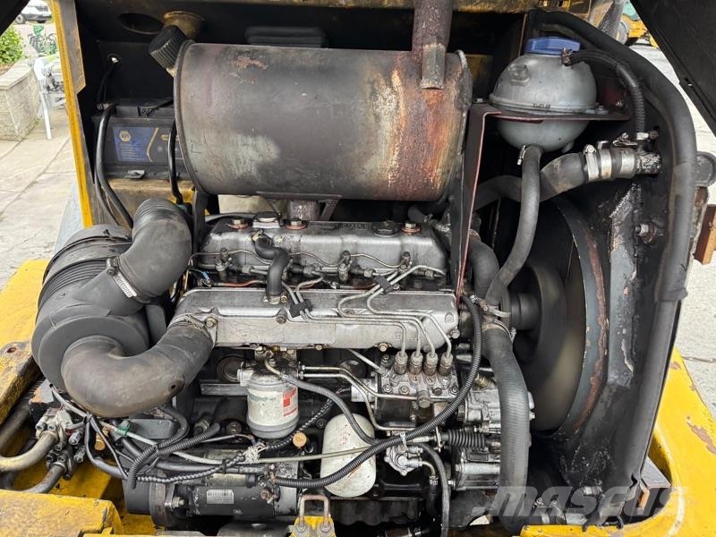 Kramer Allrad 418 Sonstige Landmaschinen