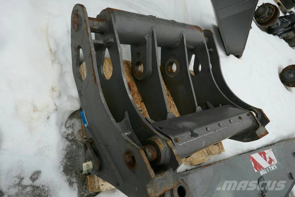 Volvo L 150 F, Redskapsfäste VOE15014833 섀시 및 서스펜션