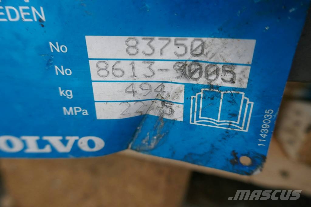 Volvo L 150 F, Redskapsfäste VOE15014833 섀시 및 서스펜션