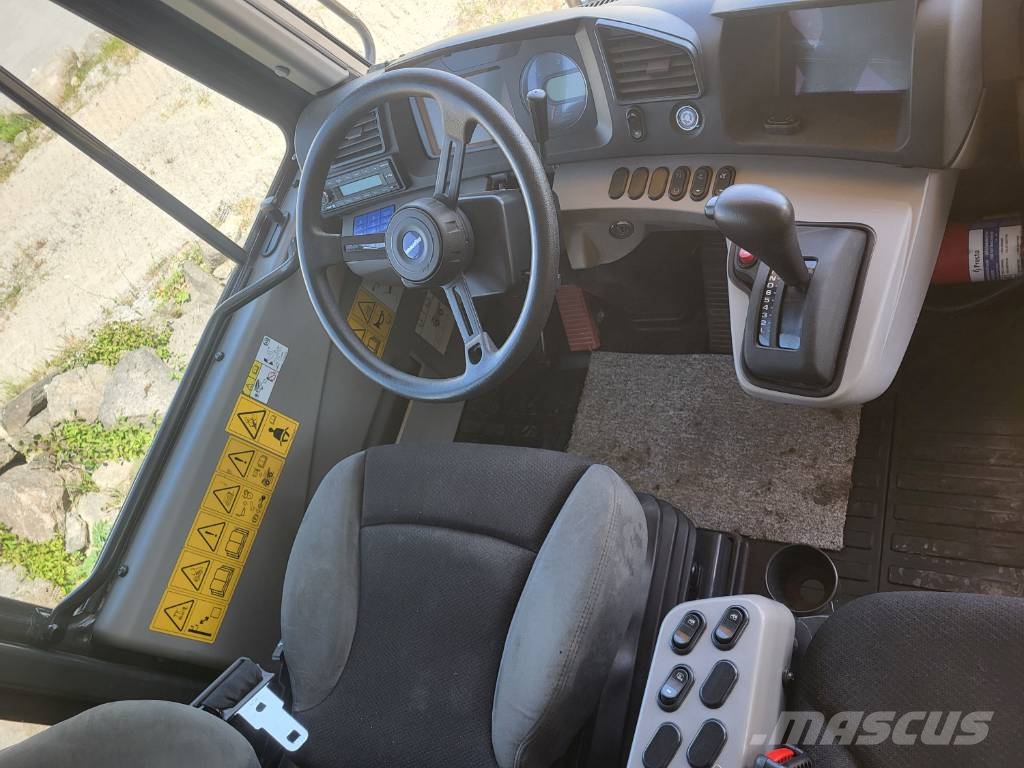 Komatsu HD405-8 Atliekų išvežimo technika