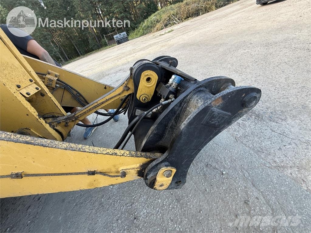 CAT 962K Buldozer sobre ruedas