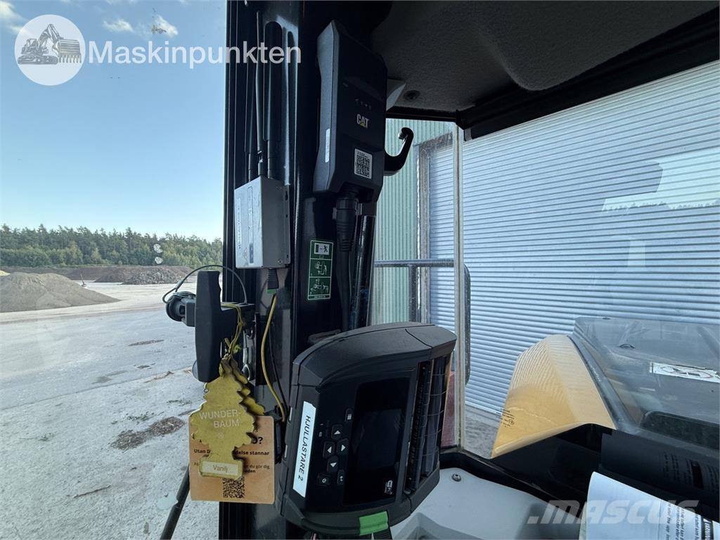 CAT 962K Buldozer sobre ruedas