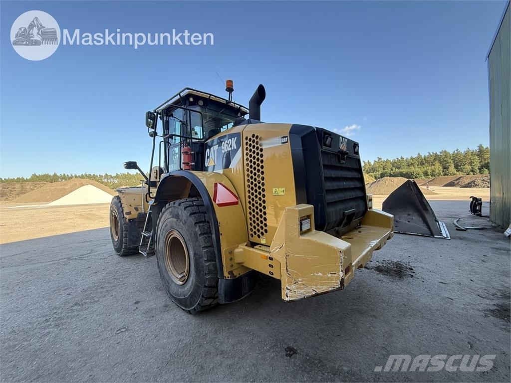 CAT 962K Buldozer sobre ruedas