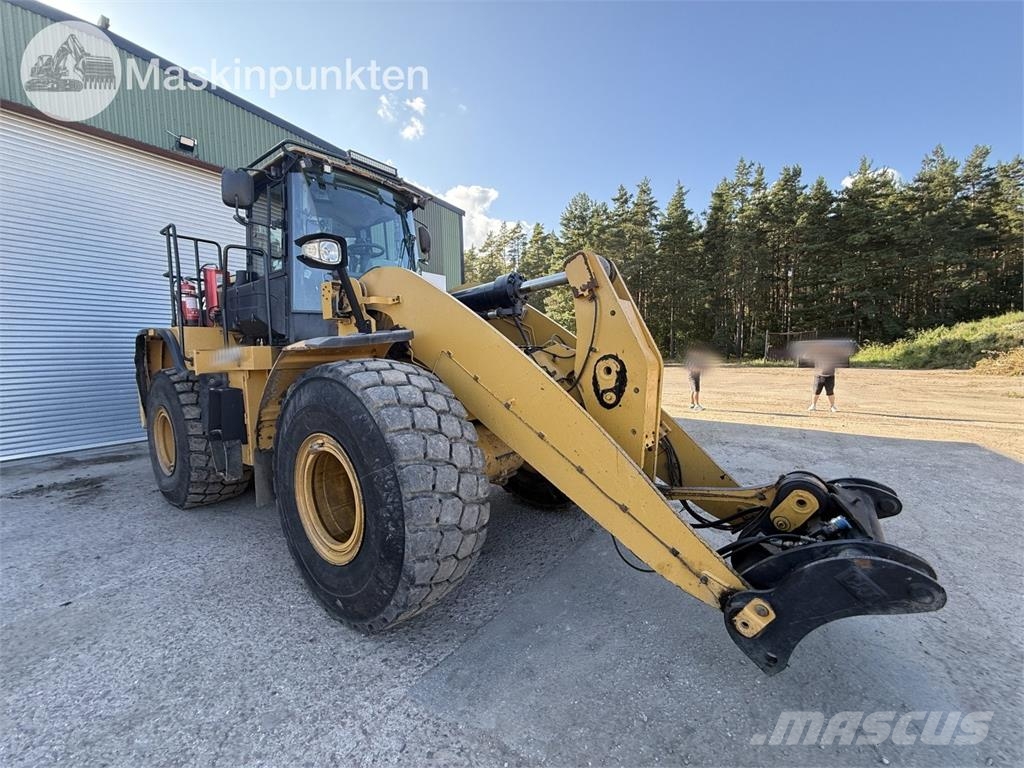 CAT 962K Buldozer sobre ruedas