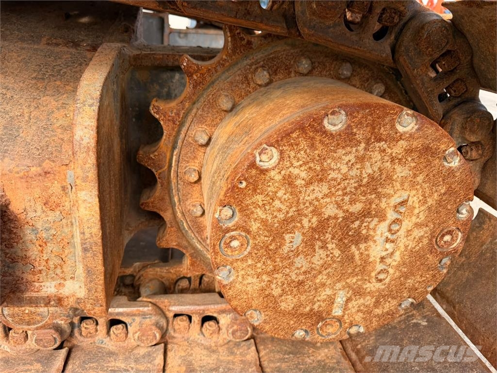 Volvo ECR235CL Bageri guseničari