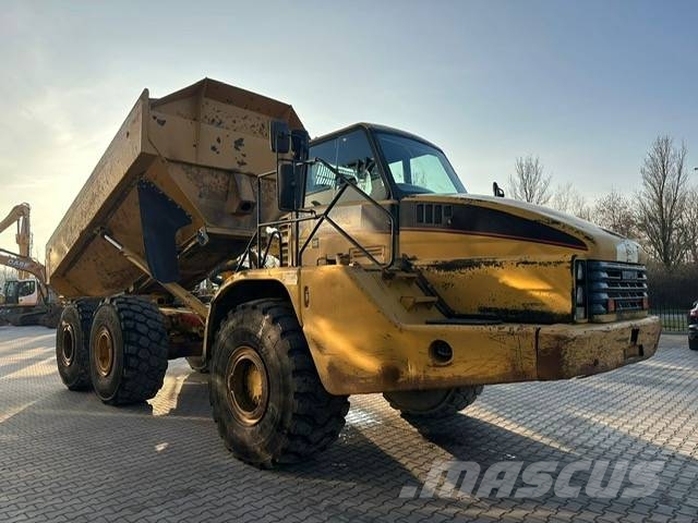 CAT 740 Zglobni demperji