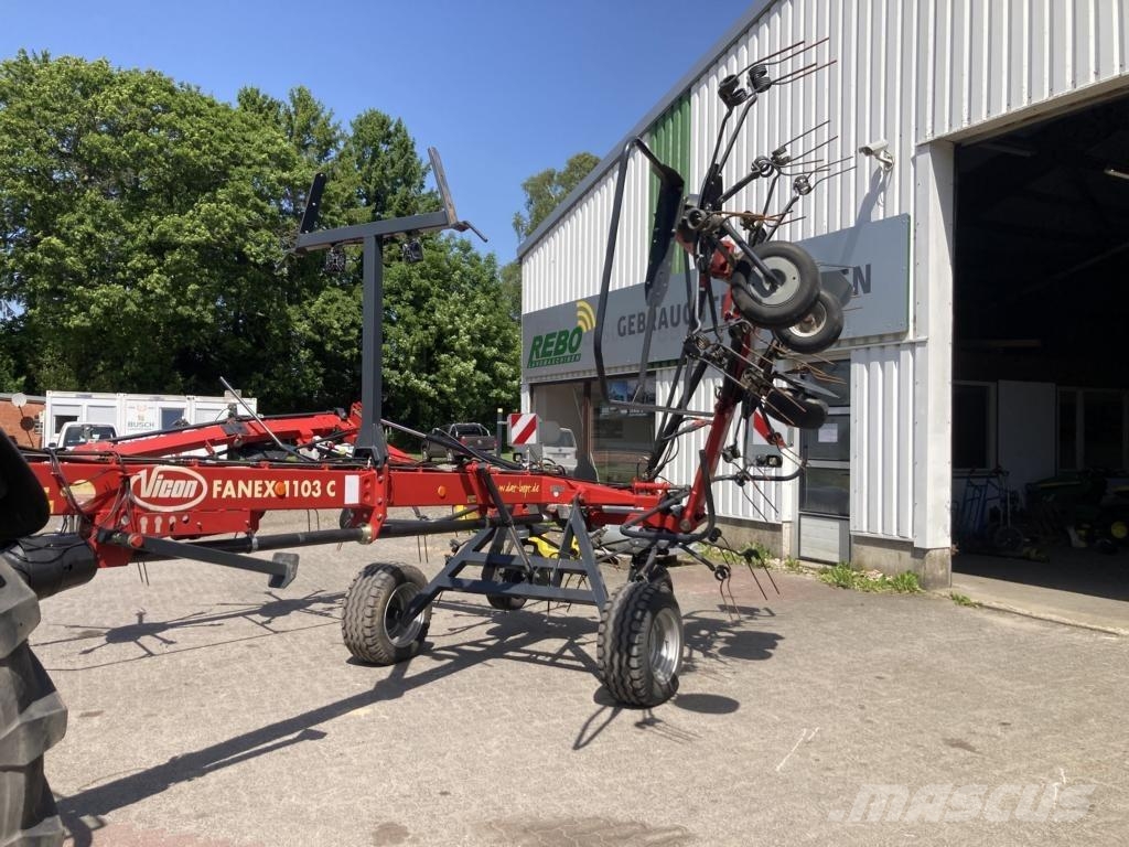 Vicon FANEX 1103 C 耙與翻草機