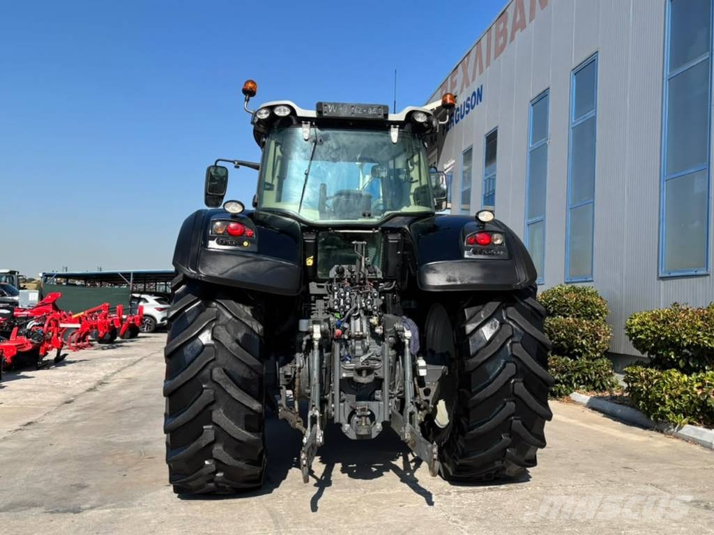 Massey Ferguson 8730 DynaVT Black edition Traktorer