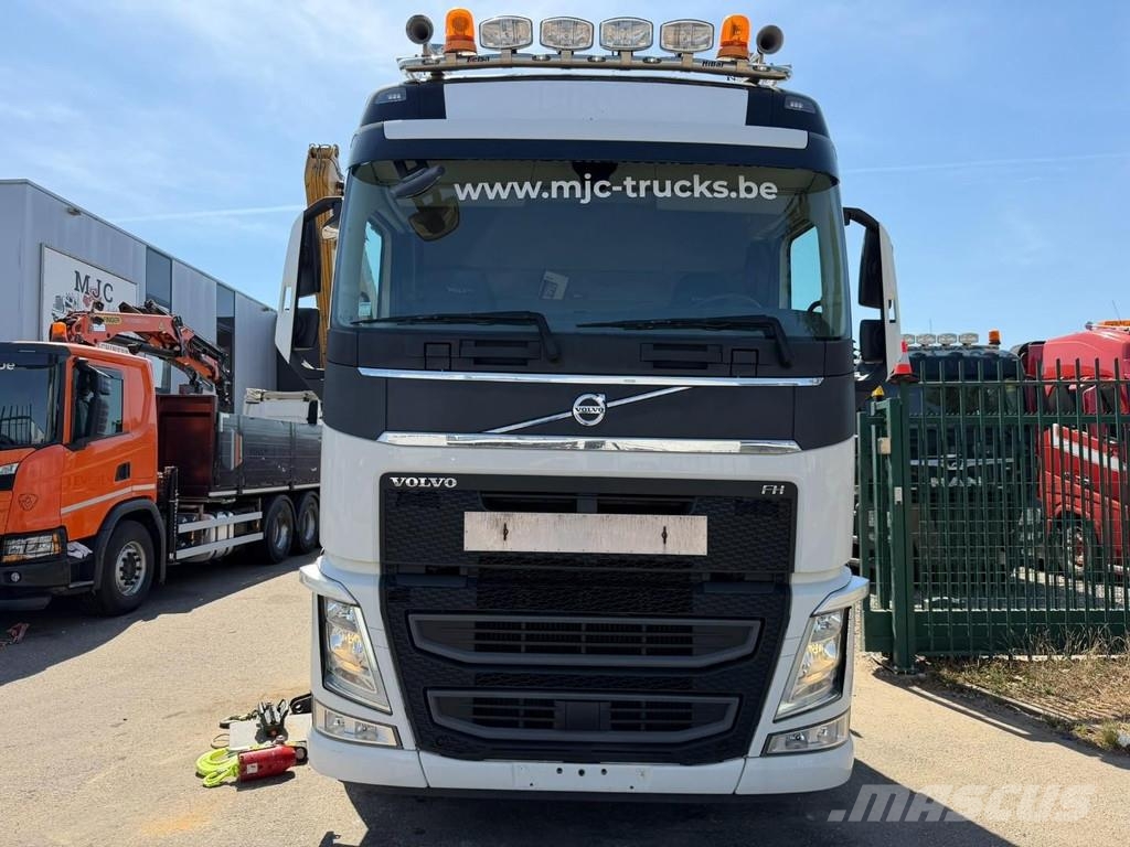 Volvo FH 420 8x4 PRITSCHE + (31m!) KRAN HIAB 858 E-7 + J Lastbil med lad/Flatbed