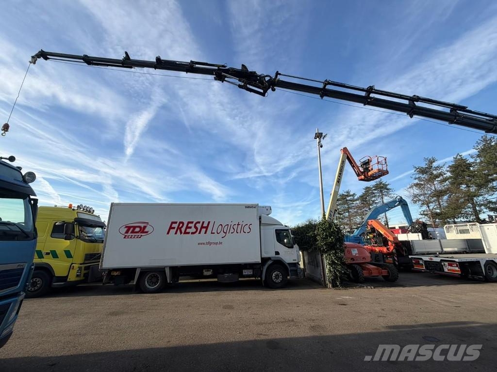 Volvo FH 420 8x4 PRITSCHE + (31m!) KRAN HIAB 858 E-7 + J Lastbil med lad/Flatbed