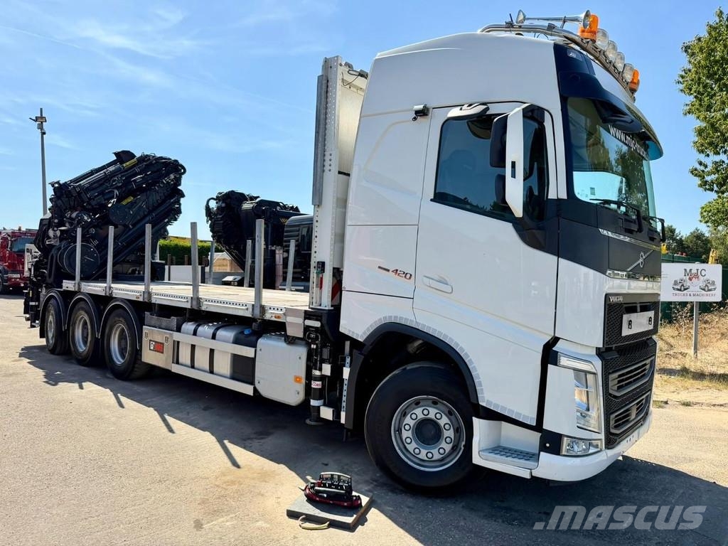 Volvo FH 420 8x4 PRITSCHE + (31m!) KRAN HIAB 858 E-7 + J Lastbil med lad/Flatbed
