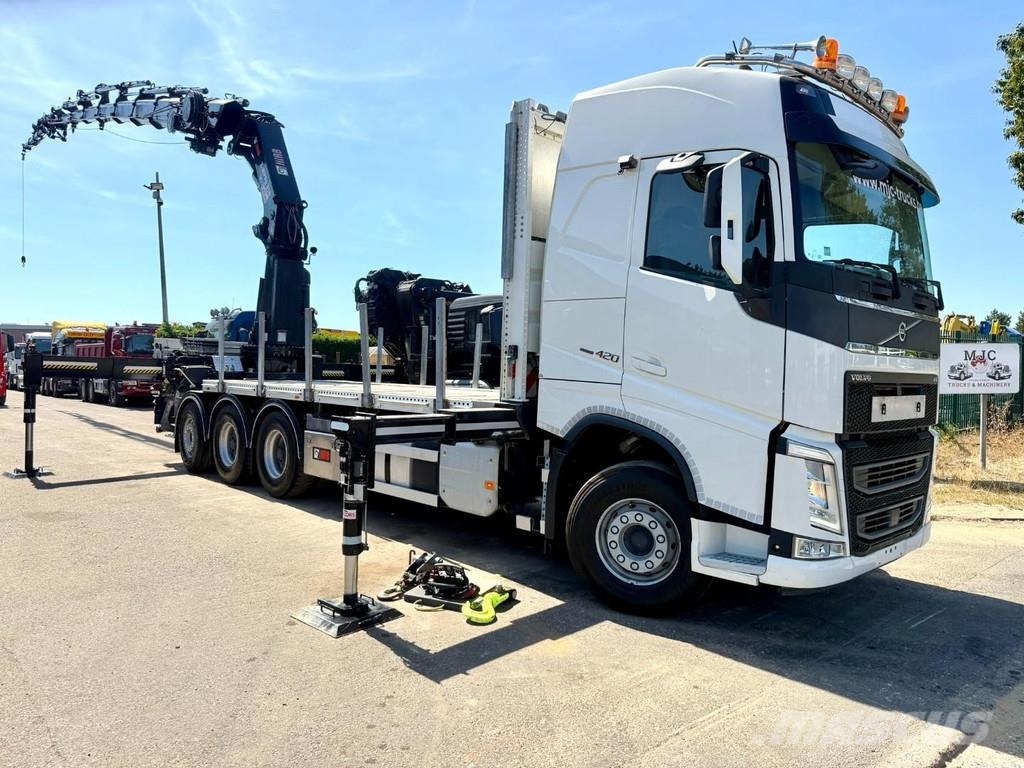 Volvo FH 420 8x4 PRITSCHE + (31m!) KRAN HIAB 858 E-7 + J Lastbil med lad/Flatbed