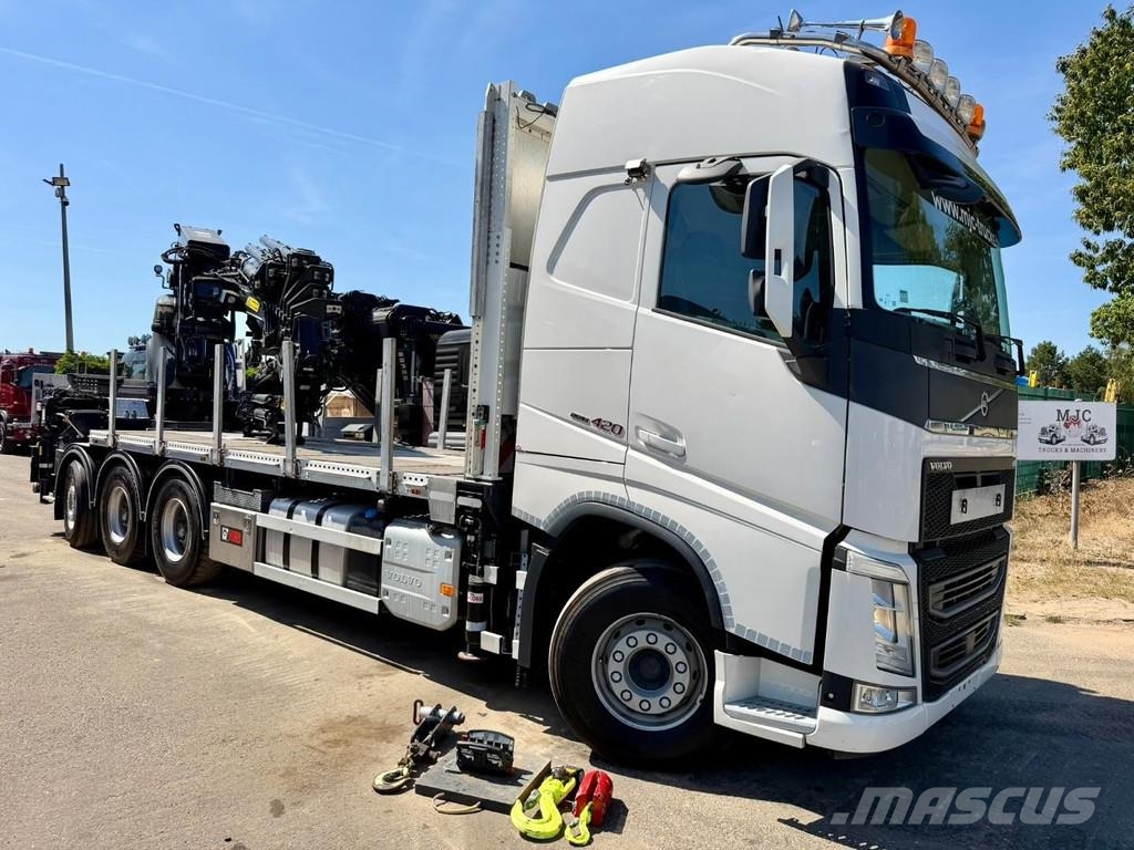 Volvo FH 420 8x4 PRITSCHE + (31m!) KRAN HIAB 858 E-7 + J Lastbil med lad/Flatbed