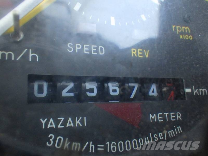 CAT CAT930H لوادر بعجل