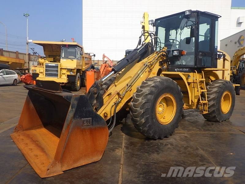 CAT CAT930H لوادر بعجل