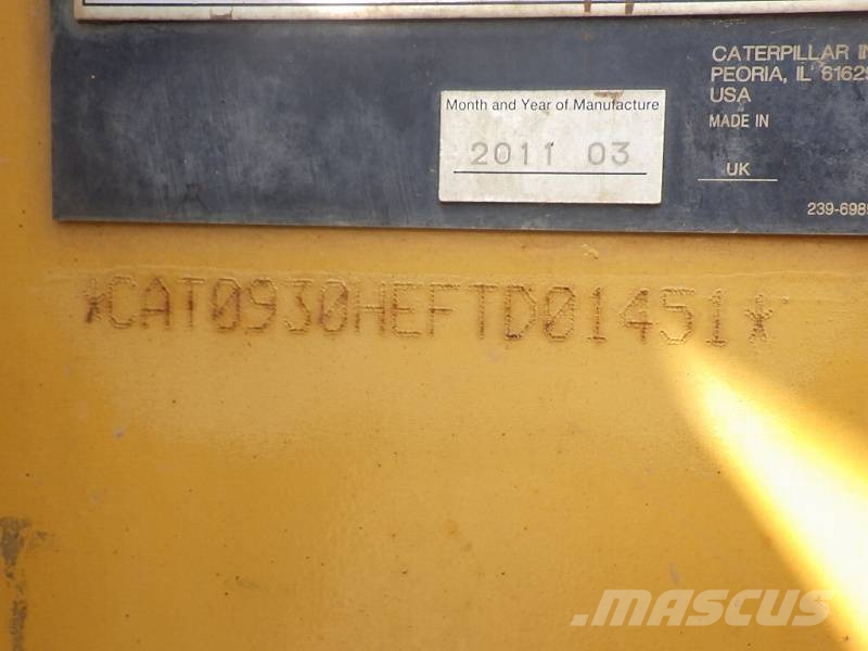 CAT CAT930H لوادر بعجل