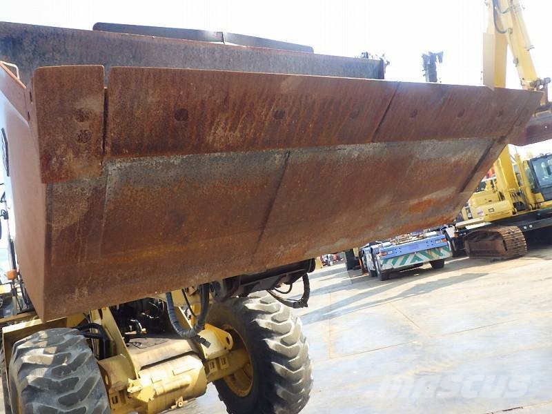 CAT CAT930H لوادر بعجل