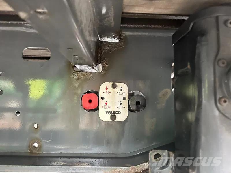Schwarzmüller 3-Achs Tautliner 3-Achs Tautliner Schiebeplane Eds Tents puspiekabes