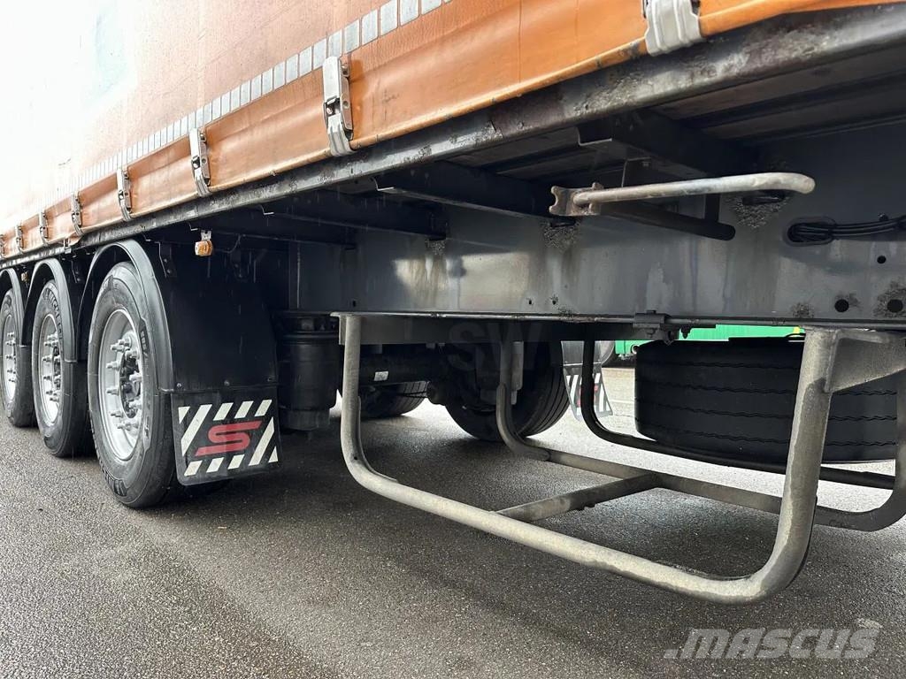 Schwarzmüller 3-Achs Tautliner 3-Achs Tautliner Schiebeplane Eds Tents puspiekabes